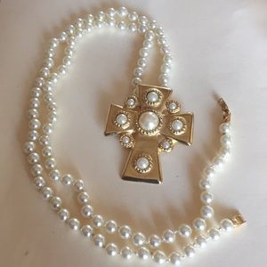 Pearl cross pendant with pearl beads first Quality
